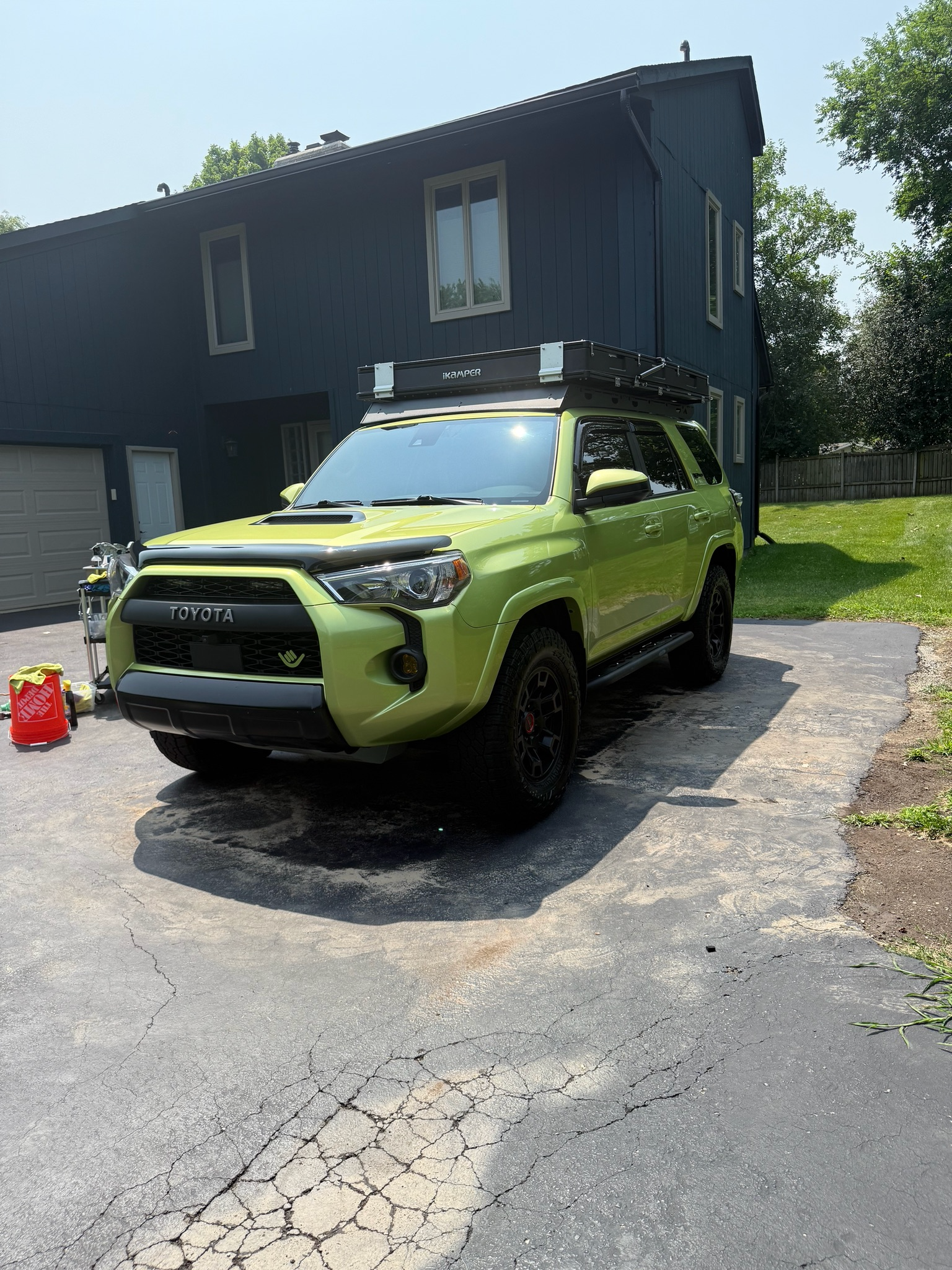 Oakland County professional car detailing exterior view